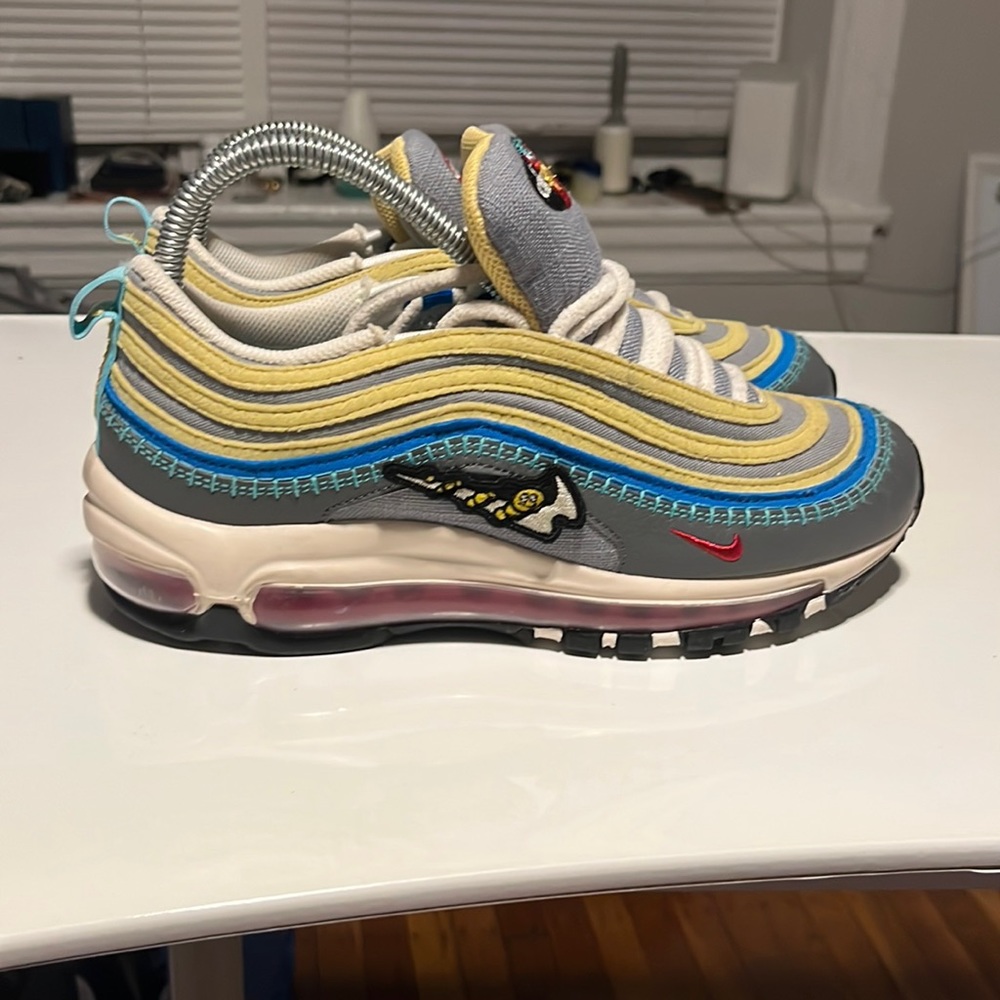 Nike Air Max 97 SE GS Air Sprung  DN4381-001 Youth Sz 6.5y Women's Size 8.5